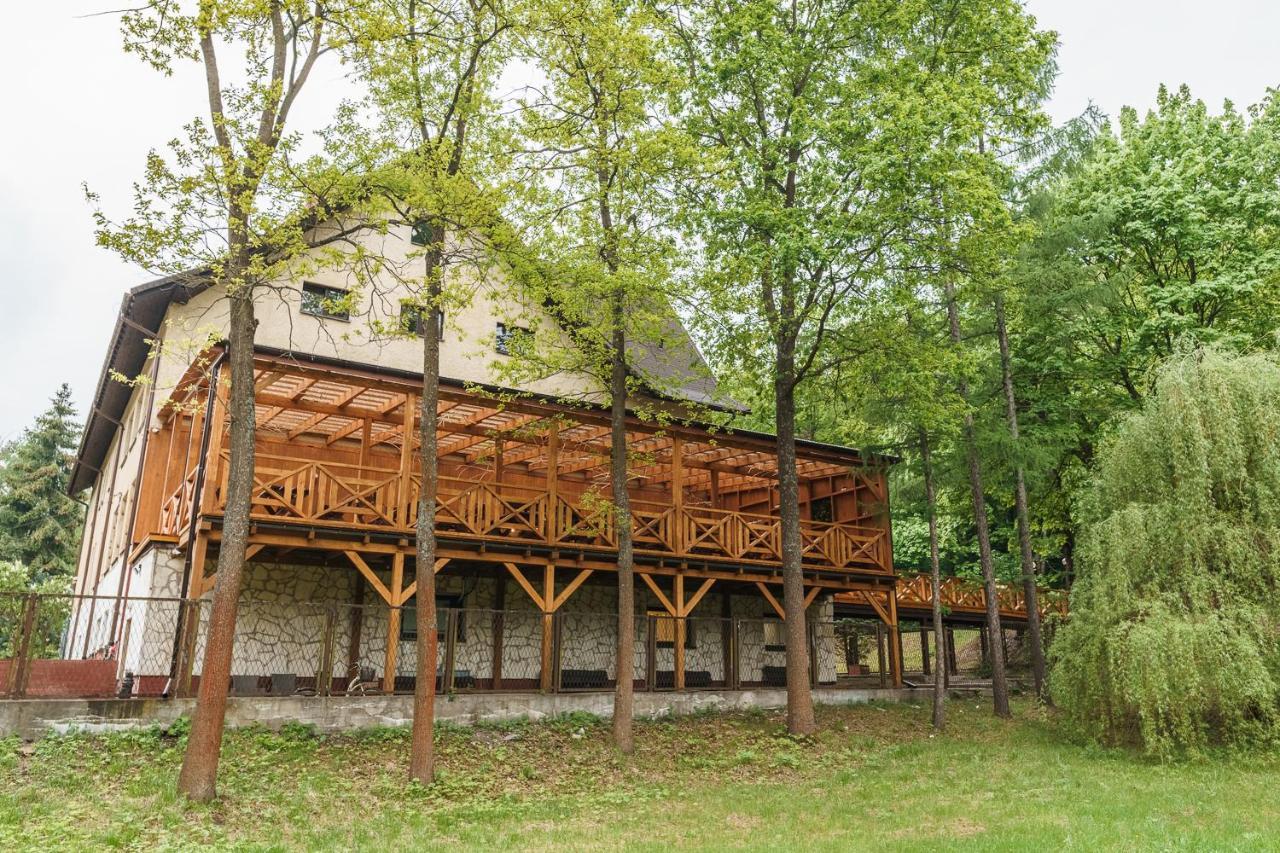 Zloty Jelen - Restauracja I Dom Goscinny Potok Zloty Exterior photo